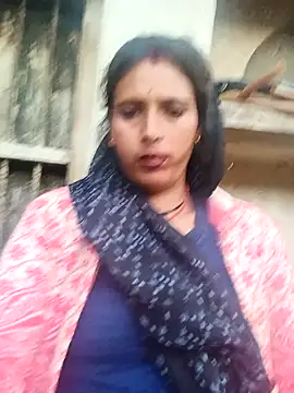 Snapshot of Arti13A chatting on February 25, 1:15 am Arti13A online show from February 25, 1:15 am