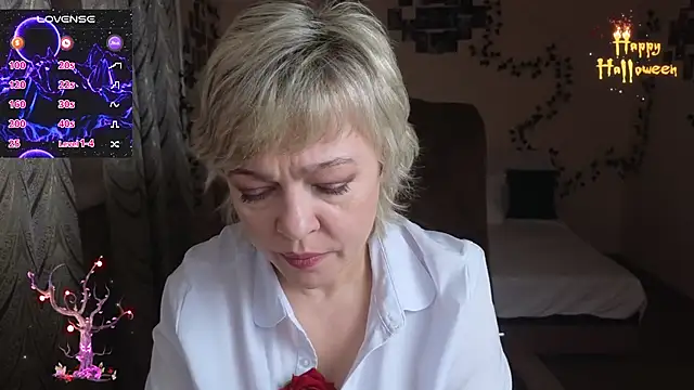 Rosette Pricky online show from October 29, 1:35 pm