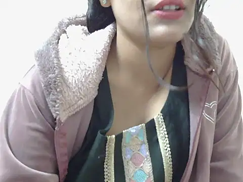 Snapshot of nista_01 chatting on November 30, 2:10 pm nista 01 online show from November 30, 2:10 pm