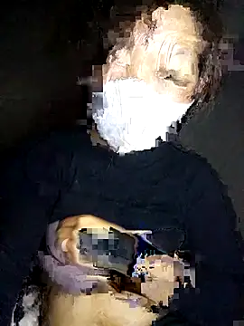 Snapshot of qychiu chatting on November 12, 8:37 am qychiu online show from November 12, 8:37 am