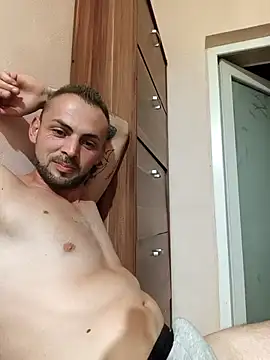 papichulo0099 online show from September 17, 6:42 pm