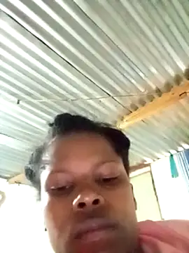 Caramelchick01 online show from October 15, 4:34 am