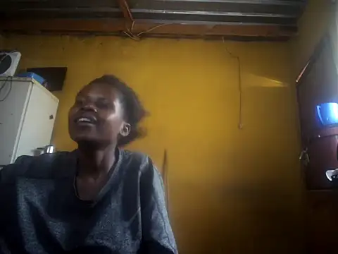 Caramelchick01 online show from October 17, 8:17 am