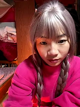 Snapshot of AAANINE22 chatting on October 2, 2:13 pm AAANINE22 online show from October 2, 2:13 pm