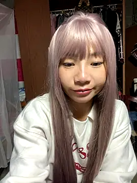 Snapshot of AAANINE22 chatting on October 6, 6:22 am AAANINE22 online show from October 6, 6:22 am