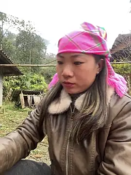 Snapshot of AAANINE22 chatting on December 17, 1:22 am AAANINE22 online show from December 17, 1:22 am