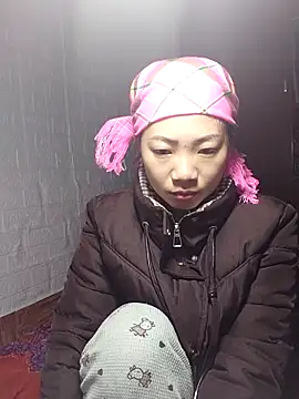 Snapshot of AAANINE22 chatting on December 18, 12:49 am AAANINE22 online show from December 18, 12:49 am