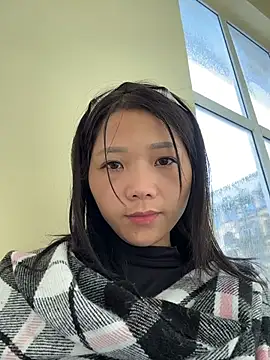 thaoyeuuu online show from November 3, 4:58 am