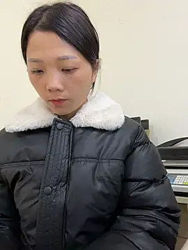 thaoyeuuu online show from November 17, 7:47 am