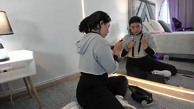 Snapshot of emy_williams chatting on October 10, 7:13 pm emy williams online show from October 10, 7:13 pm