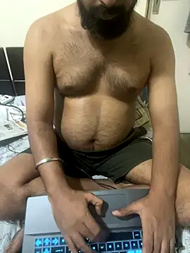 Snapshot of Horney_spidy chatting on November 21, 9:57 pm Horney spidy online show from November 21, 9:57 pm