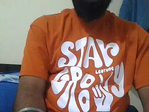 Snapshot of Horney_spidy chatting on December 16, 7:46 am Horney spidy online show from December 16, 7:46 am