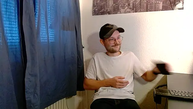 Snapshot of ChefDeLust chatting on October 18, 3:46 pm ChefDeLust online show from October 18, 3:46 pm