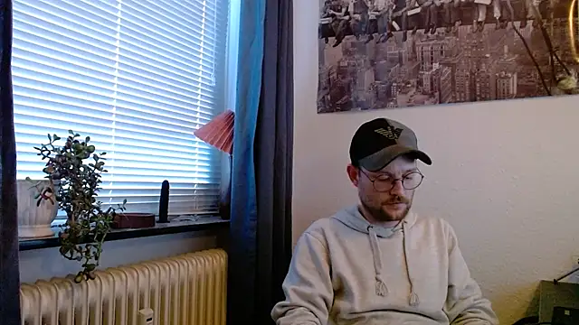 Snapshot of ChefDeLust chatting on October 21, 2:40 pm ChefDeLust online show from October 21, 2:40 pm