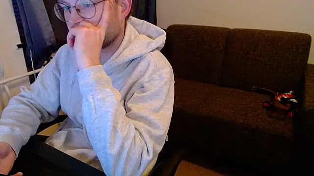 Snapshot of ChefDeLust chatting on November 23, 3:23 pm ChefDeLust online show from November 23, 3:23 pm