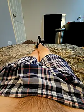 Snapshot of Maxxyum chatting on September 12, 3:06 am Maxxyum online show from September 12, 3:06 am