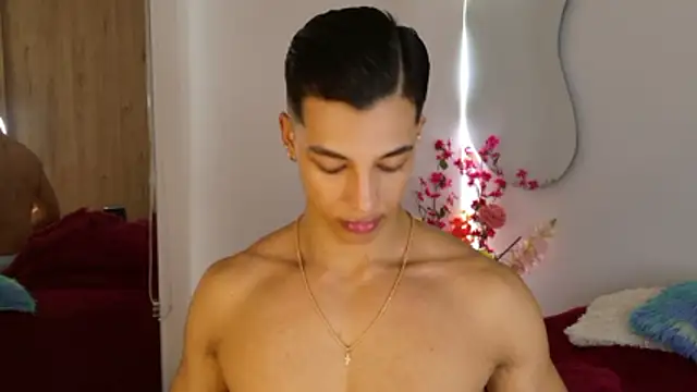 Troye Williams online show from March 14, 2:33 pm