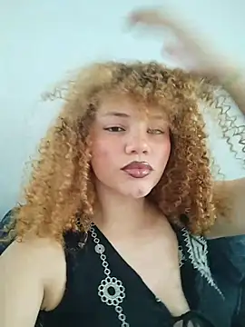 SirenRouge 69 online show from February 4, 7:53 pm