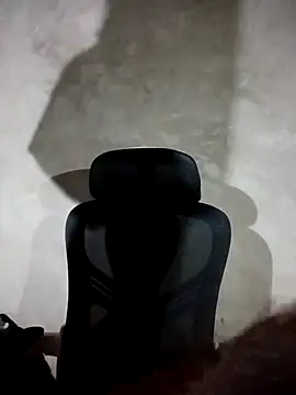 milo123-xx online show from April 12, 12:21 pm