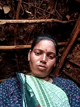 Snapshot of Dikchahot chatting on October 4, 8:34 am Dikchahot online show from October 4, 8:34 am