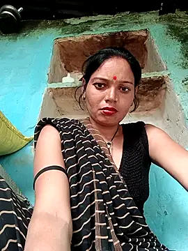 Snapshot of Dikchahot chatting on October 26, 5:02 am Dikchahot online show from October 26, 5:02 am