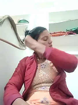 Snapshot of Dikchahot chatting on December 3, 1:13 am Dikchahot online show from December 3, 1:13 am