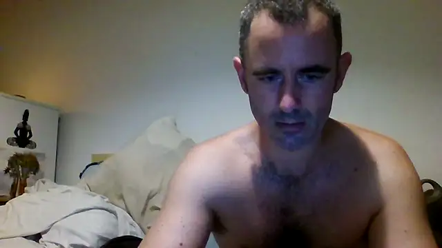 Snapshot of whatYwantMorrre chatting on October 10, 2:38 pm whatYwantMorrre online show from October 10, 2:38 pm