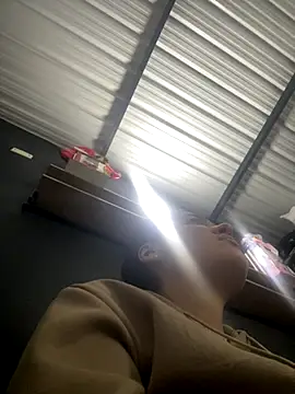 Madyson94 online show from December 3, 1:20 pm