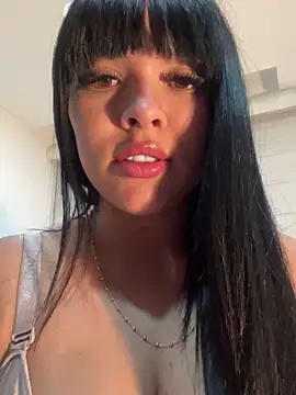 BrendaCrean online show from February 27, 11:48 pm