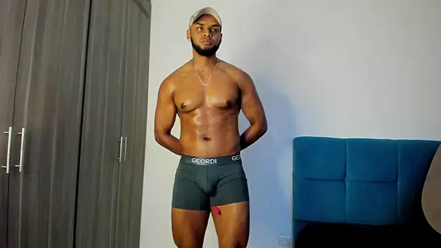 Snapshot of miky_xxx chatting on October 18, 2:36 am miky xxx online show from October 18, 2:36 am