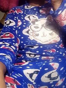 Snapshot of Night_Angel06 chatting on December 17, 3:40 pm Night Angel06 online show from December 17, 3:40 pm