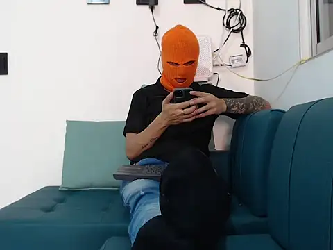 Warmteam777 online show from September 28, 3:06 pm