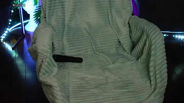 AnitaVon online show from February 22, 9:19 am