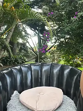 AliceMrtnz online show from February 12, 7:31 pm