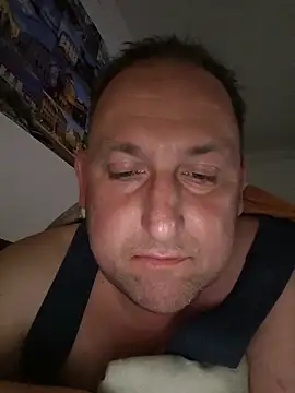 GenuineDedication42 online show from March 11, 4:24 pm