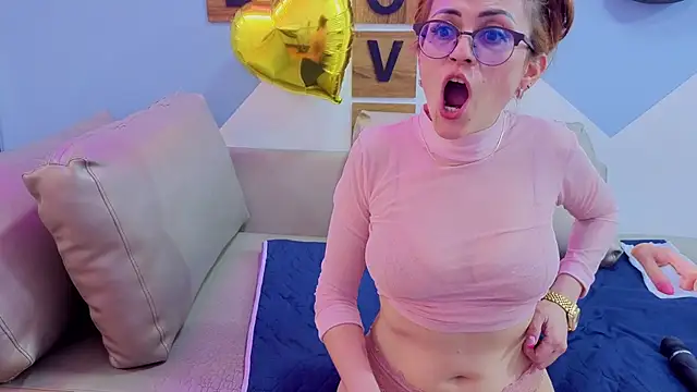 Victoria Fallon online show from November 6, 10:43 pm