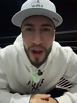 Thiago Hill online show from January 11, 5:01 am