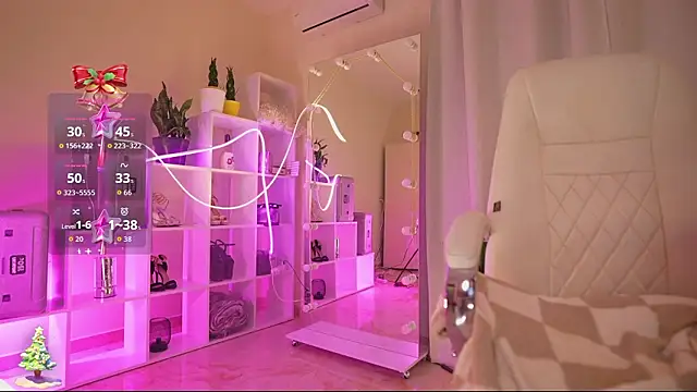 Snapshot of Opheliaxss chatting on February 3, 8:14 pm Opheliaxss online show from February 3, 8:14 pm