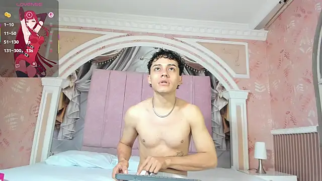 Snapshot of Dani_rivass chatting on October 10, 11:31 am Dani rivass online show from October 10, 11:31 am