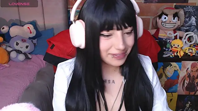 Snapshot of _alexa19pretty_ chatting on May 25, 6:03 pm alexa19pretty online show from May 25, 6:03 pm