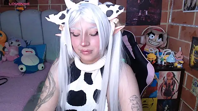 Snapshot of _alexa19pretty_ chatting on August 3, 7:50 pm alexa19pretty online show from August 3, 7:50 pm