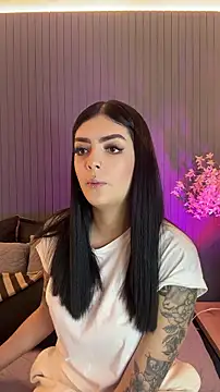 Snapshot of AliceRitter chatting on January 15, 5:05 pm AliceRitter online show from January 15, 5:05 pm