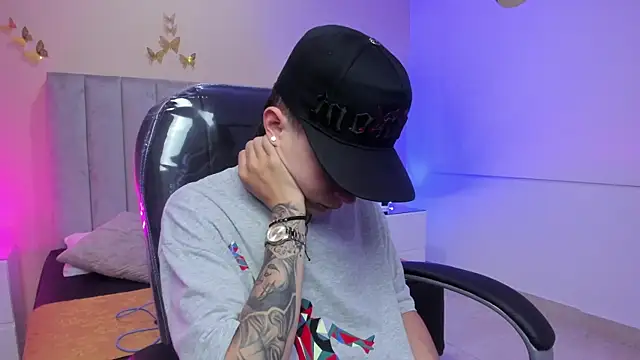 Nascary Fox online show from March 23, 12:09 pm