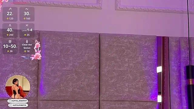 Snapshot of Martina-Roberts- chatting on October 22, 3:51 am Martina-Roberts- online show from October 22, 3:51 am