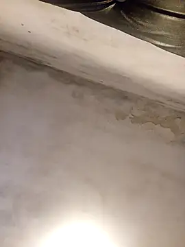 Astrogirl69 online show from November 6, 8:10 pm