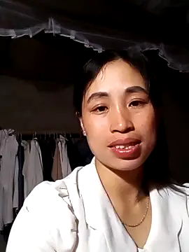 misa 00 online show from April 13, 1:49 pm