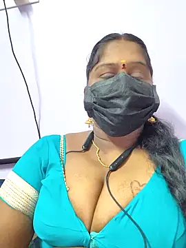 Snapshot of bakyasree143 chatting on October 30, 5:57 pm bakyasree143 online show from October 30, 5:57 pm