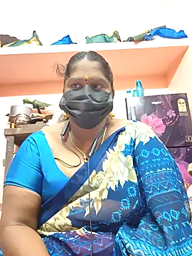 Snapshot of bakyasree143 chatting on November 18, 10:36 pm bakyasree143 online show from November 18, 10:36 pm