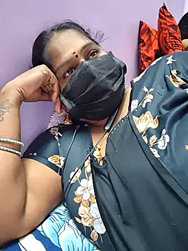 Snapshot of bakyasree143 chatting on December 1, 8:52 am bakyasree143 online show from December 1, 8:52 am