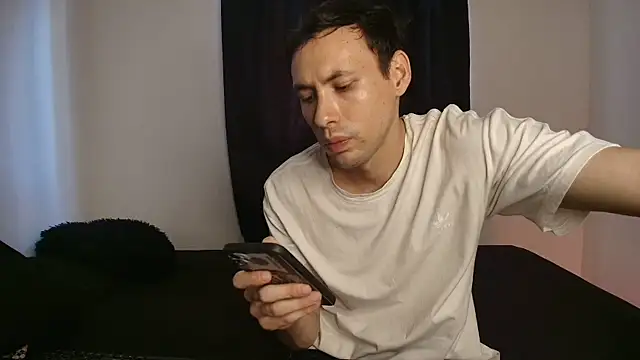 Snapshot of Demian-melany chatting on November 26, 2:29 pm Demian-melany online show from November 26, 2:29 pm